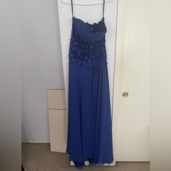 Blue Corset Evening Gown - Picture 2 of 10